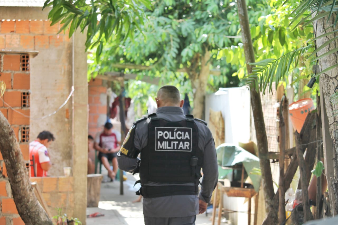 Homem é executado após ter casa invadida no Jorge Teixeira