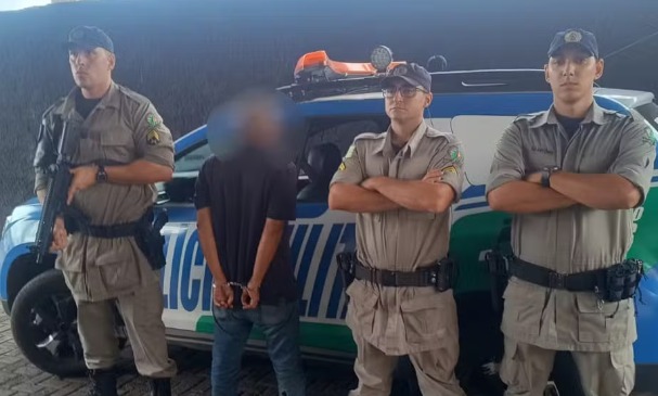 Pai é preso em GO após filha adolescente relatar abuso sexual para médica