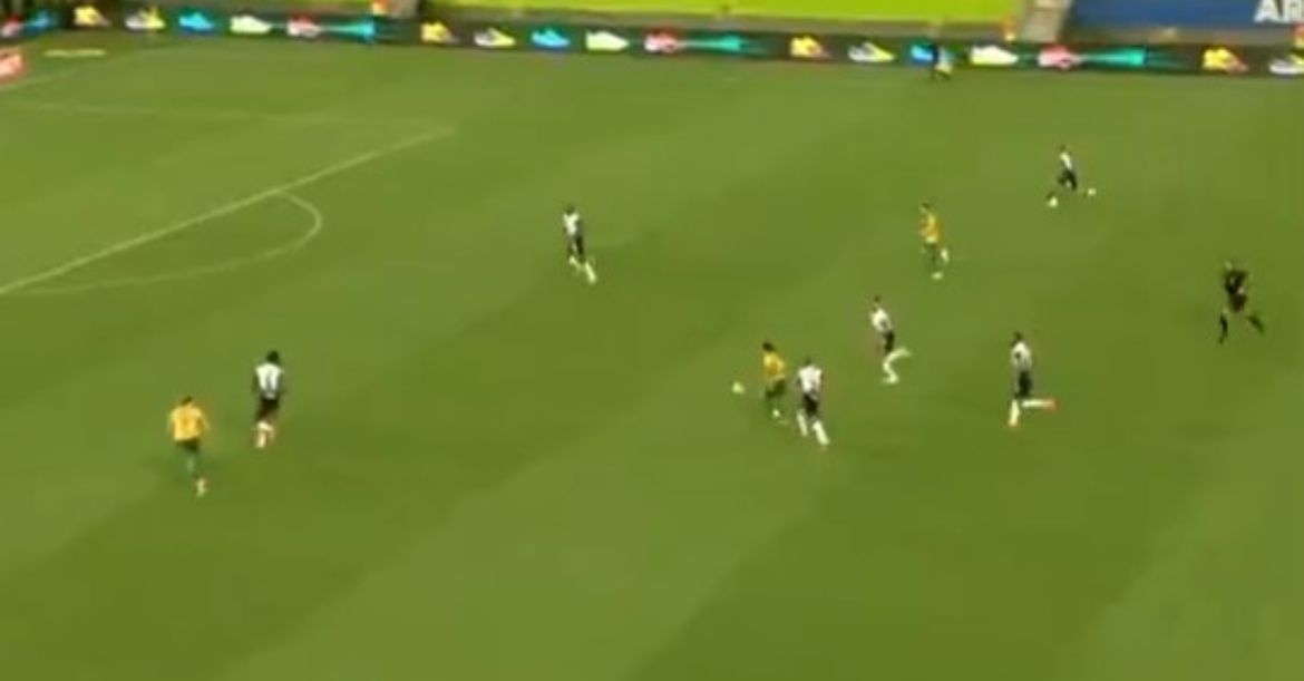 Corinthians vence Cuiabá com Memphis decisivo, time misto e deixa o Z4