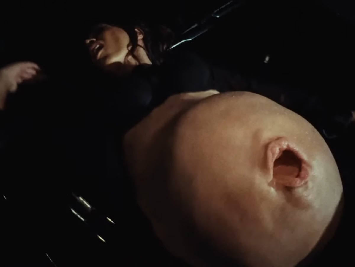 The Weeknd vai 'renascer'? Entenda teoria sobre clipe com Anitta