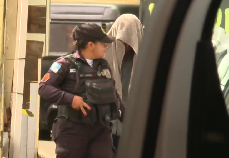 Operação prende 22 policiais acusados de cobrar propina