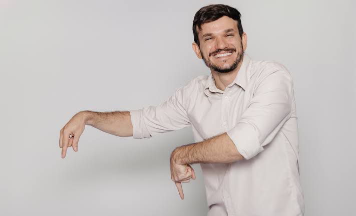 Padre Patrick chega a Manaus com o espetáculo ‘Bença Padre’