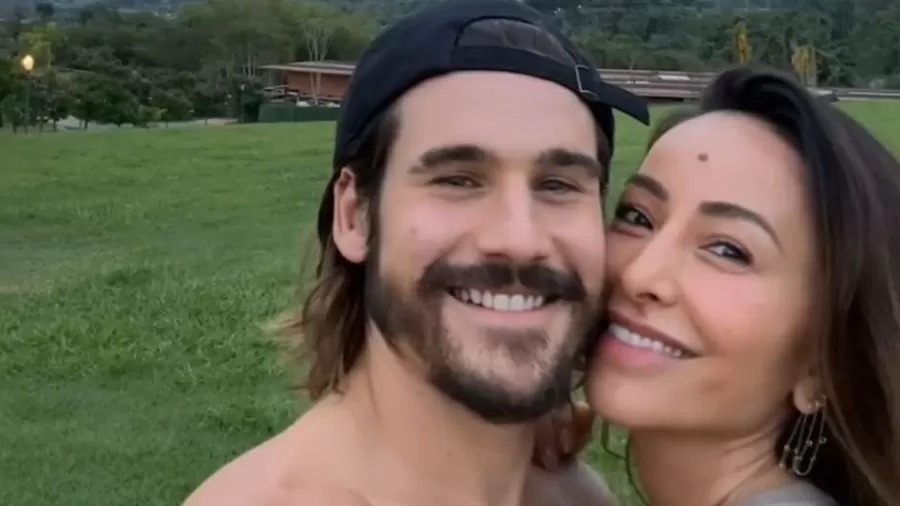 Sabrina Sato e Nicolas Prattes aparecem pela 1ª vez após perderem o bebê