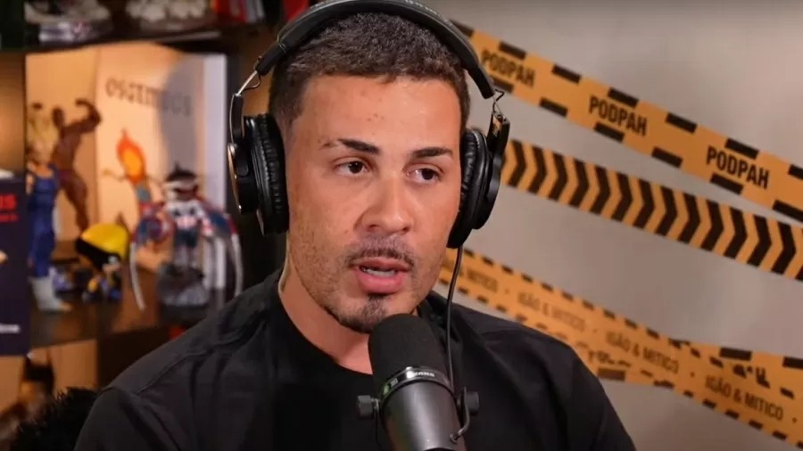 Carlinhos Maia diz ter se deslumbrado com a fama: "humilhei pessoas"
