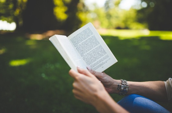 Brasil perdeu quase 7 milhões de leitores de livros em 5 anos, aponta pesquisa