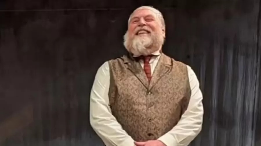 Ator morre durante apresentação de peça natalina