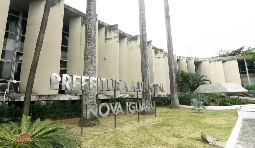 Médico preso por erro em exames de HIV mantém vínculo com Prefeitura