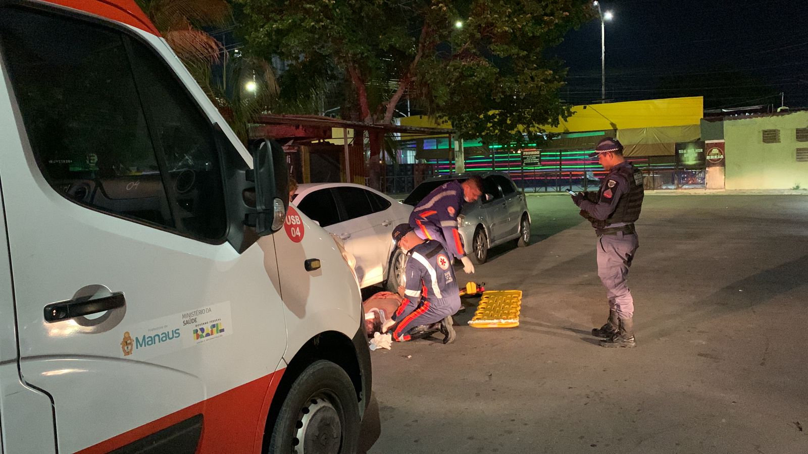 Homem é espancado por flanelinhas ao tentar resgatar celular na Cidade Nova