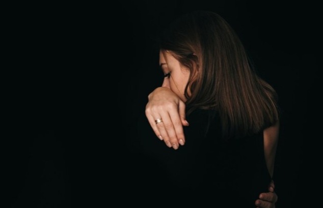 Adolescente é sequestrada e estuprada após sair da escola