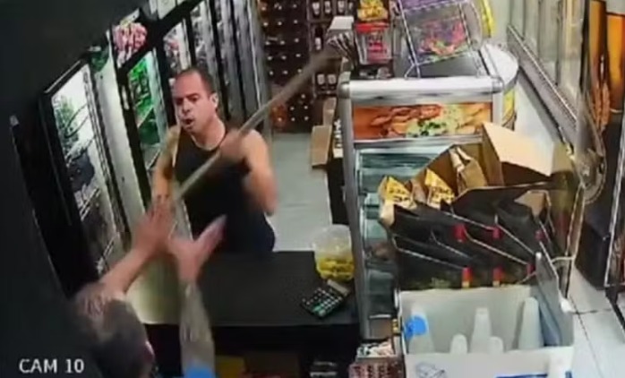 PM depreda adega e agride funcionário com pedaço de madeira