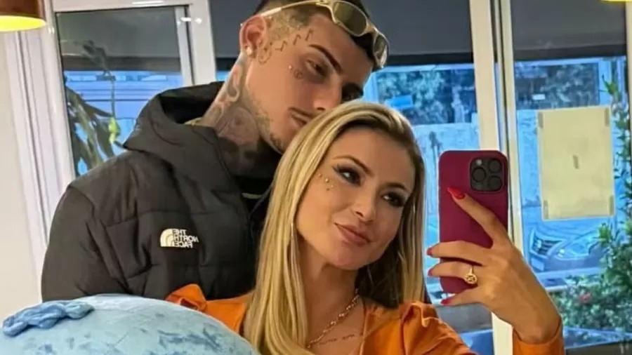 Andressa Urach termina namoro com ator pornô após 8 dias
