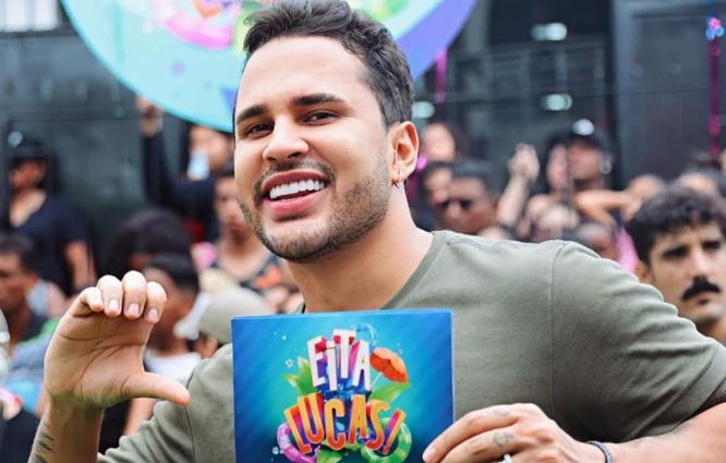 Lucas Guimarães grava o 'Chuveiro ou Dinheiro' hoje na Praia da Ponta Negra