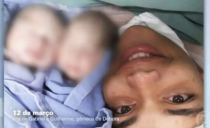 Mãe descobre filho gêmeo trocado na maternidade através de vídeo