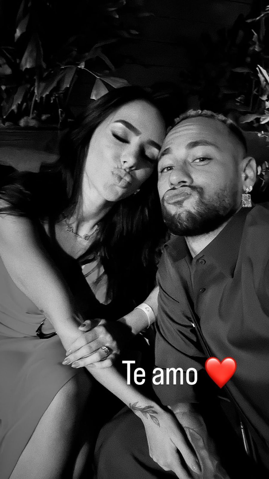 Neymar se declara publicamente a Bruna Biancardi
