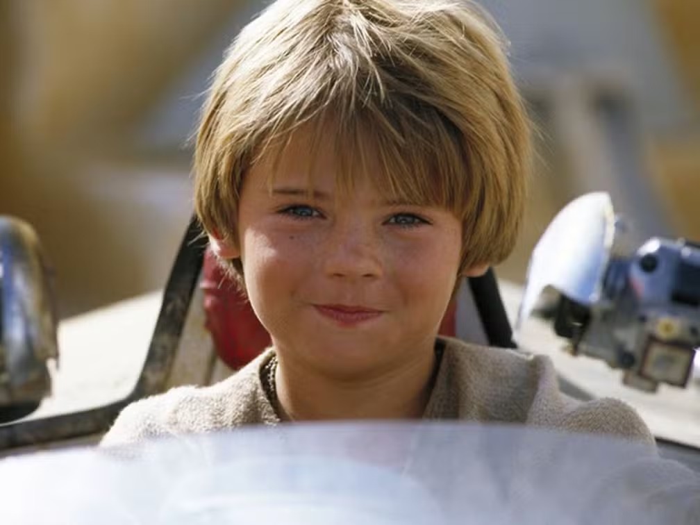Jake Lloyd, o jovem Anakin de Star Wars, celebra melhora na saúde mental