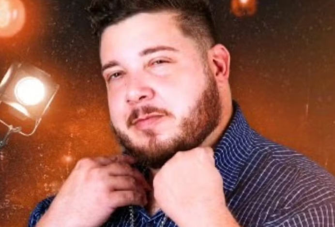Cantor sertanejo morre aos 33 anos 