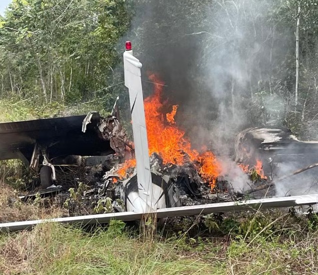FAB intercepta avião com drogas que sobrevoava espaço aéreo no Amazonas