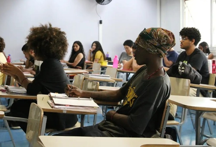 CNU: convocados têm até hoje para confirmar curso de formação