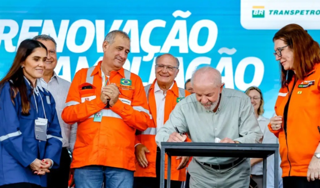 Lula defende fortalecimento da indústria naval brasileira
