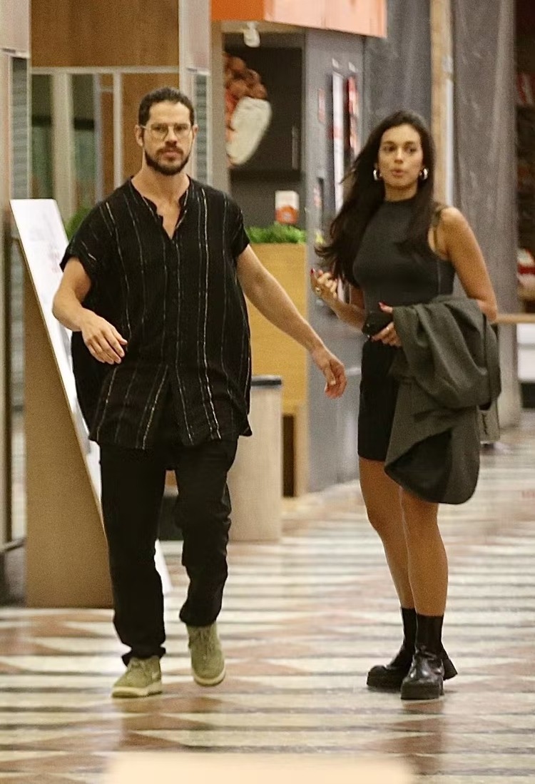 José Loreto comenta sobre affair com ex-bbb Alane Dias 