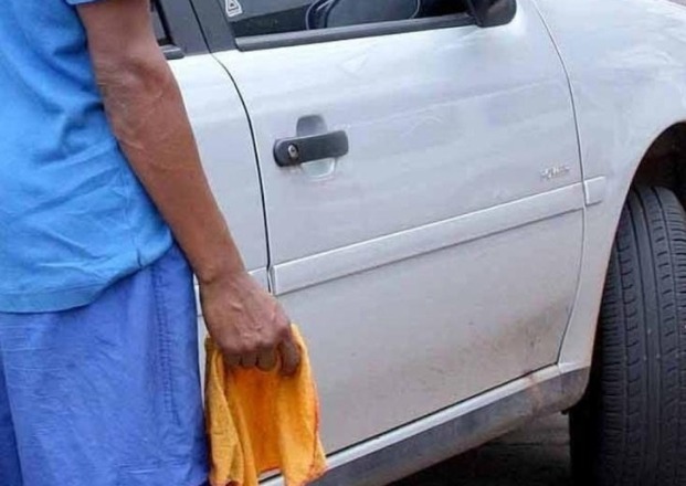 Projeto cria punição específica para extorsão praticada por flanelinha