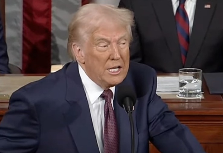 Washington vai remover marco antirracista da capital diante de pressão de Trump