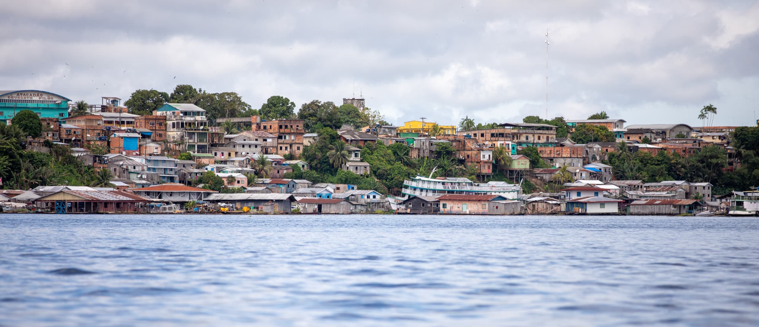 Homem é condenado a mais de 30 anos de prisão por estupro em Tefé