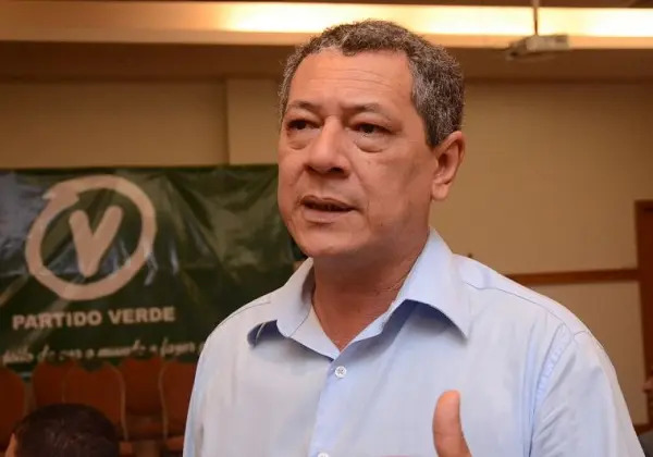 Presidente do PV na Bahia é sequestrado durante invasão à sede do partido