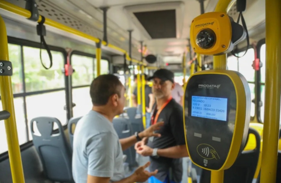 Justiça suspende por 30 dias processo sobre tarifa de ônibus em Manaus
