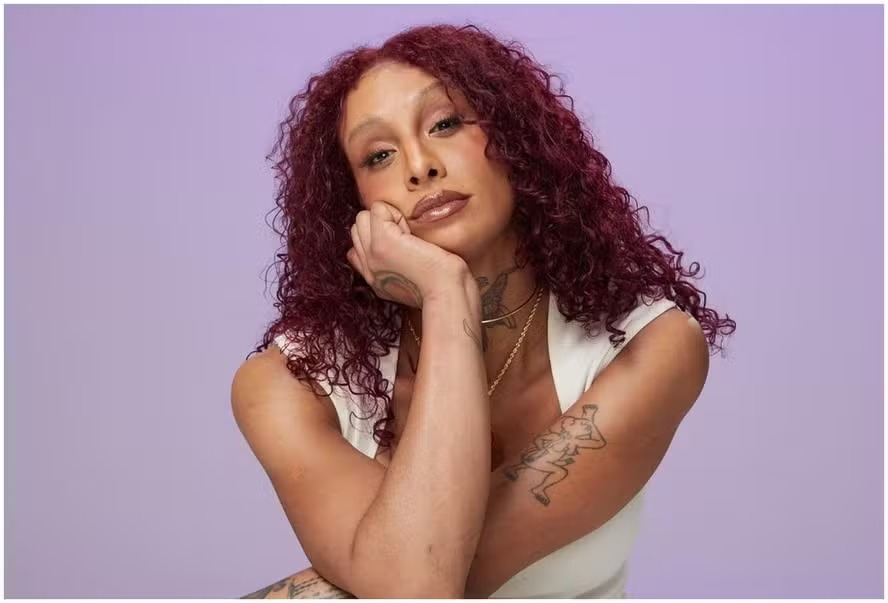 Assessoria nega que Linn da Quebrada tenha sido vista na Cracolândia