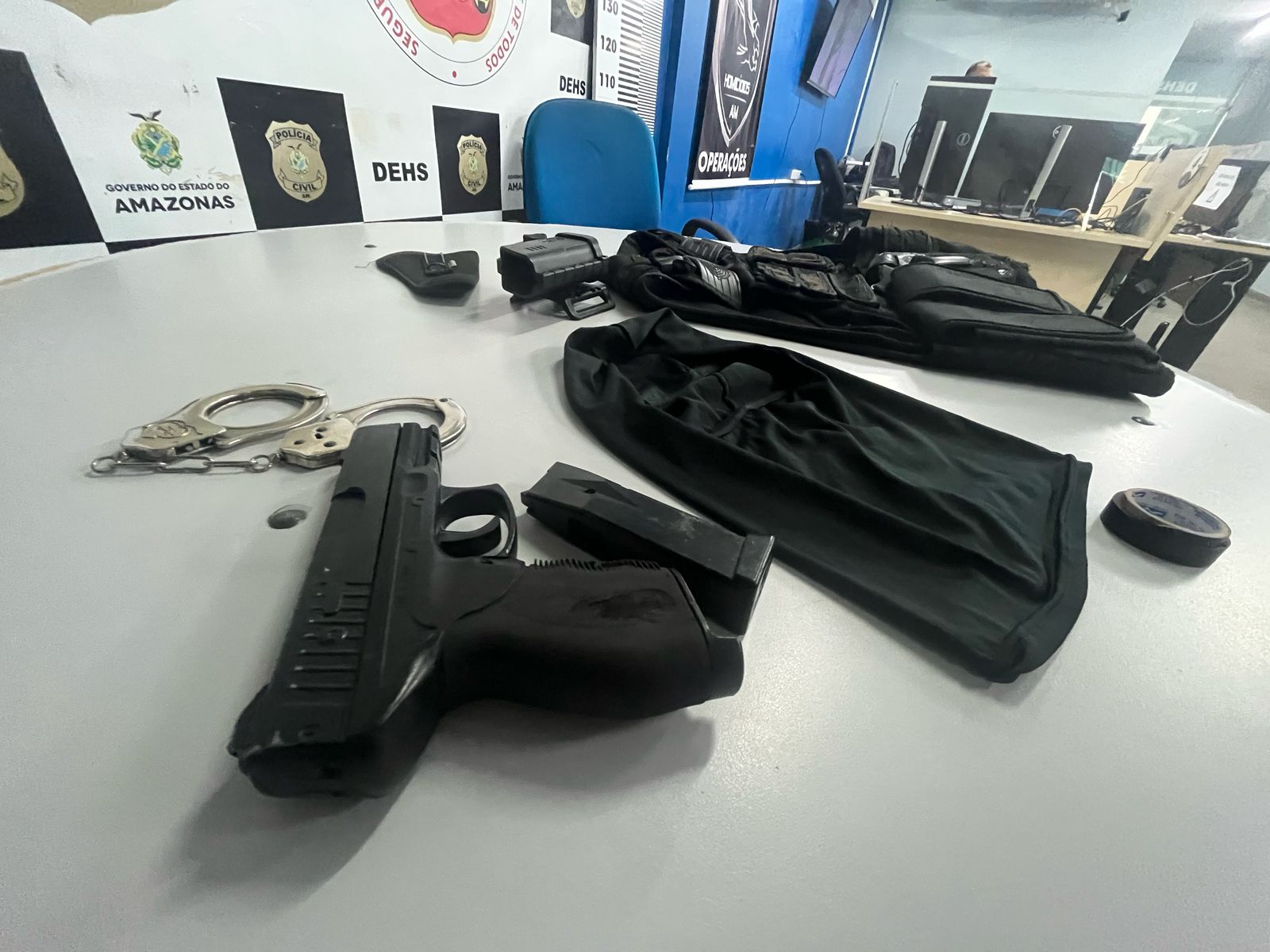 Dupla é perseguida e presa pela Rocam após denúncia de sequestro em Manaus