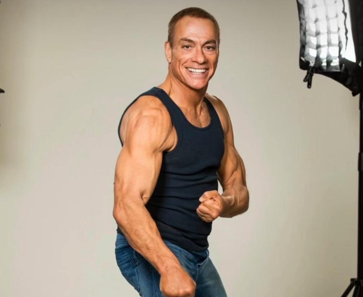 Jean-Claude Van Dame é acusado de fazer sexo com vítimas de tráfico humano