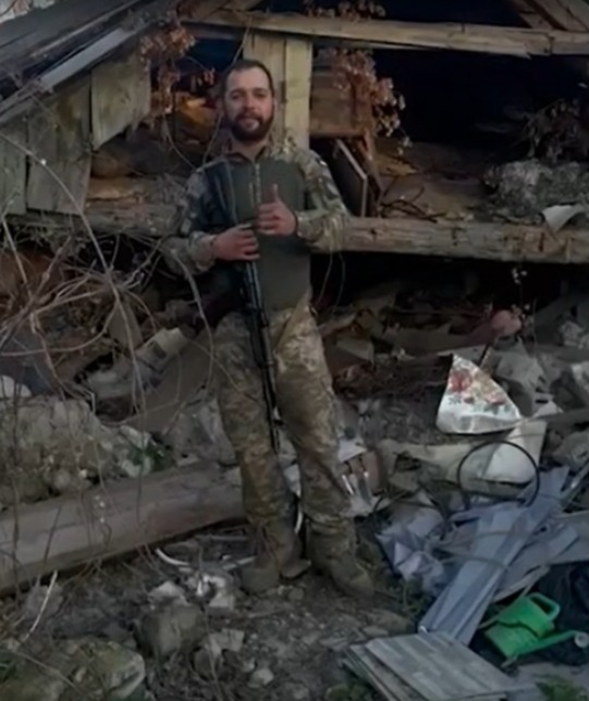 Brasileiro recrutado na Ucrânia sobrevive a bombardeio