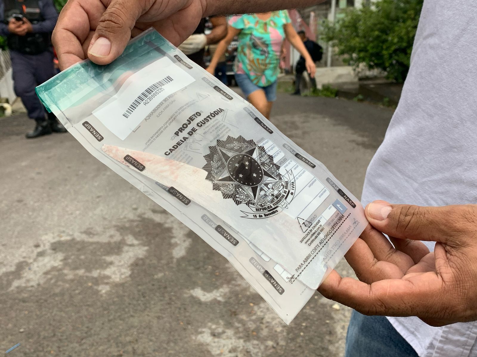 Motociclista por App tem casa invadida e é retalhado a facadas em Manaus