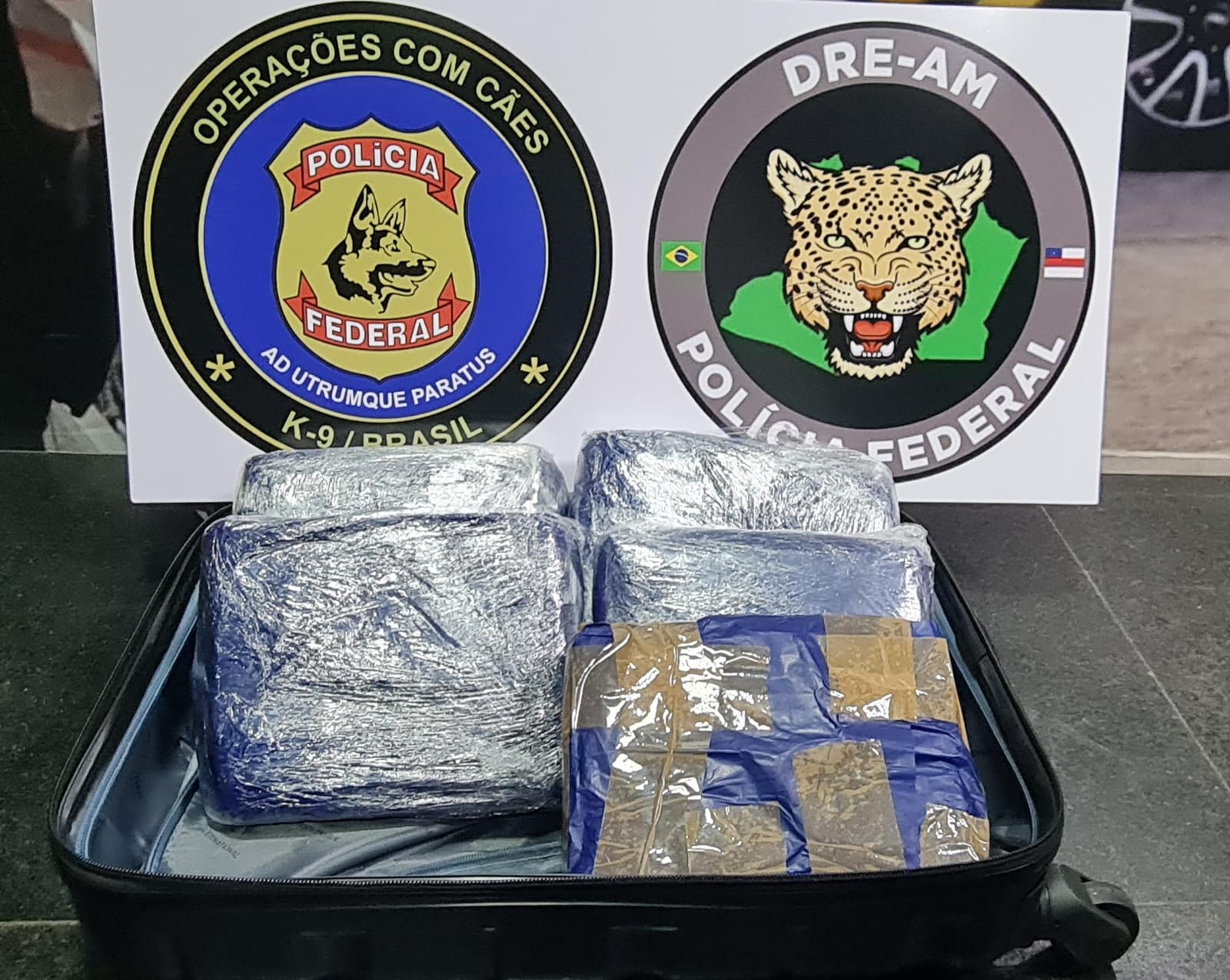 Homem é preso com mais de 5 kg de drogas em mala no aeroporto de Manaus