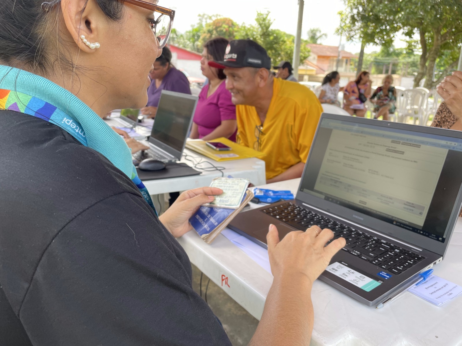 'Sine nos Bairros' atende as Zonas Leste e Oeste neste fim de semana