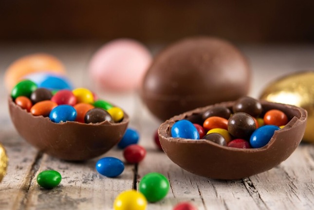 Metade dos brasileiros quer comprar ovos de Páscoa, diz pesquisa