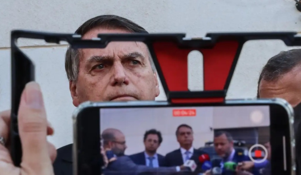STF abre ação penal contra Bolsonaro e mais 7 réus por trama golpista