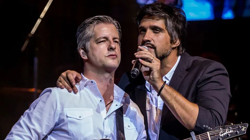Victor & Leo retornam a Manaus para um show inesquecível com Jorge e Mateus
