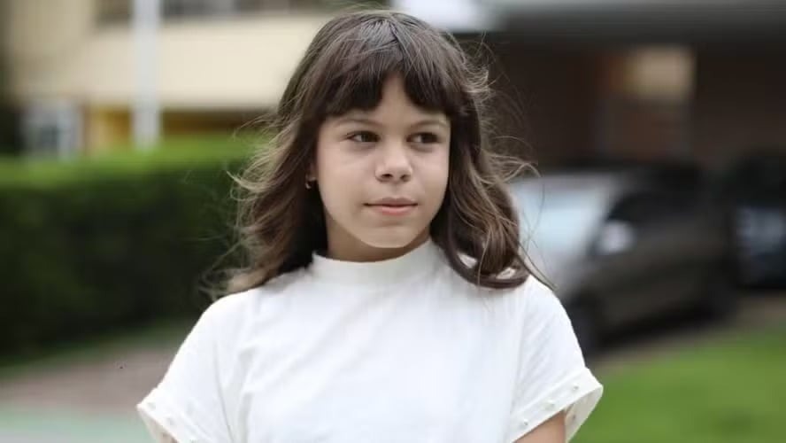 Atriz mirim do SBT tem piora no quadro de saúde após paradas cardíacas