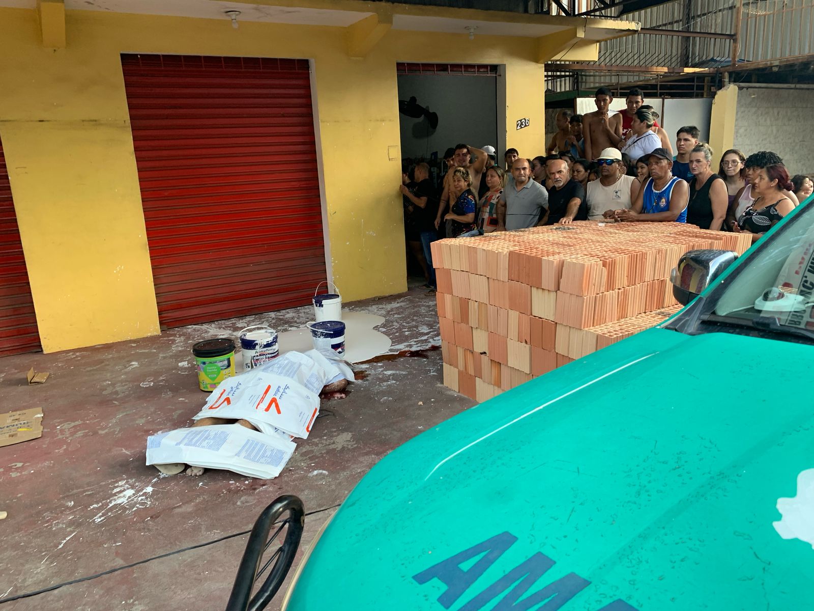 Funcionário de loja de construção é executado com 20 tiros na Compensa