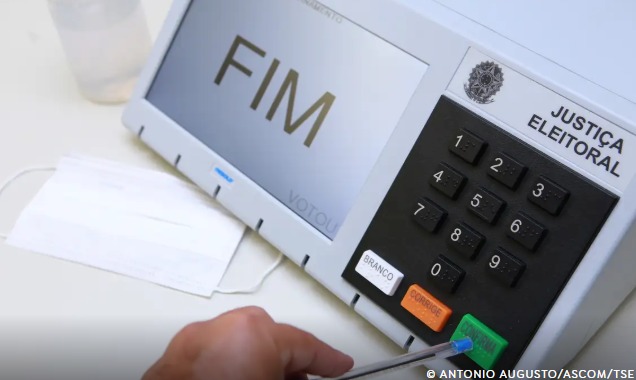 Mais de 5 milhões podem ter o título de eleitor cancelado