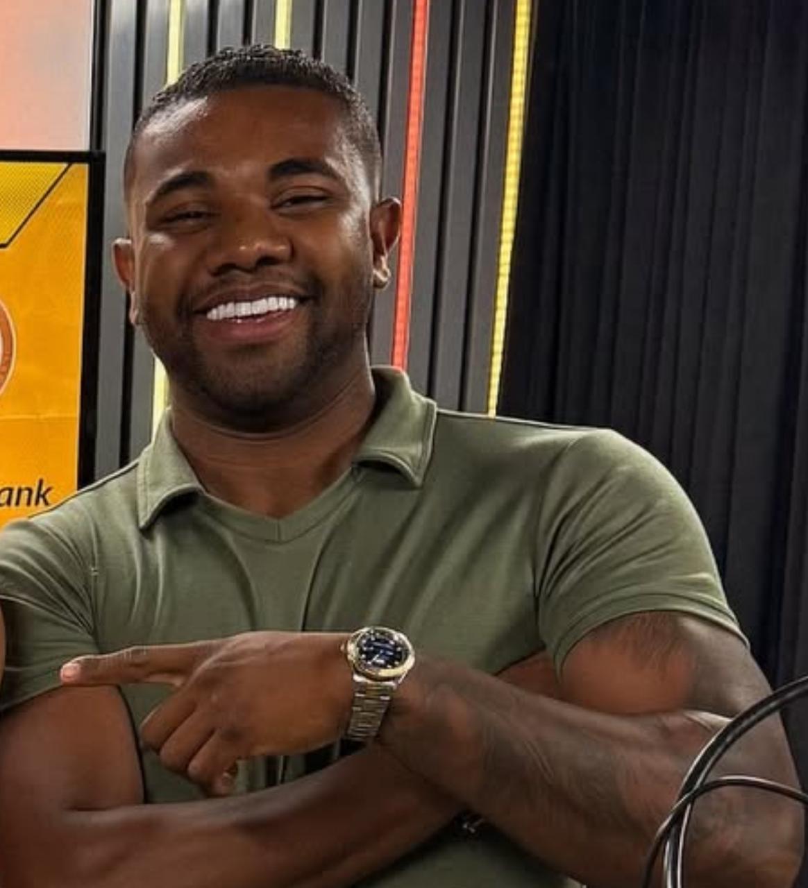 Davi Brito leva 'rasteira' de Toninho Tornado ao lançar marca de roupas