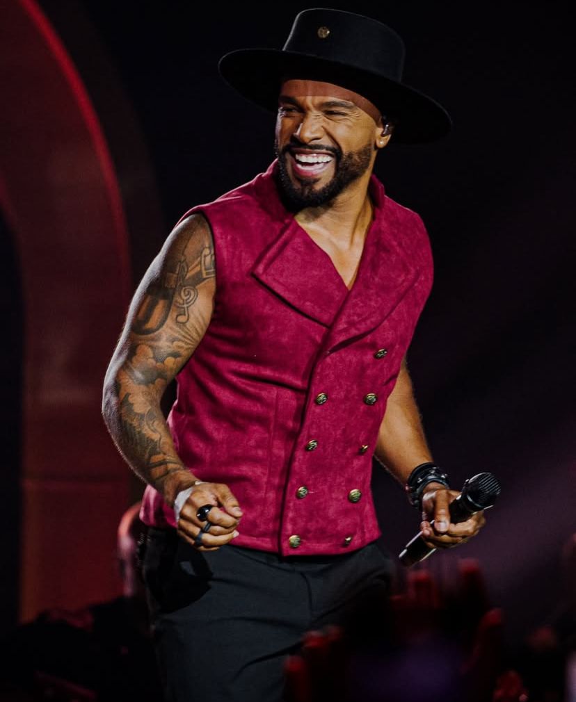 Alexandre Pires comanda o “Pagonejo Bão” em Manaus