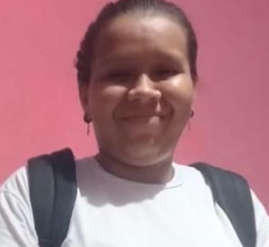 Família procura por jovem desaparecida no Monte das Oliveiras