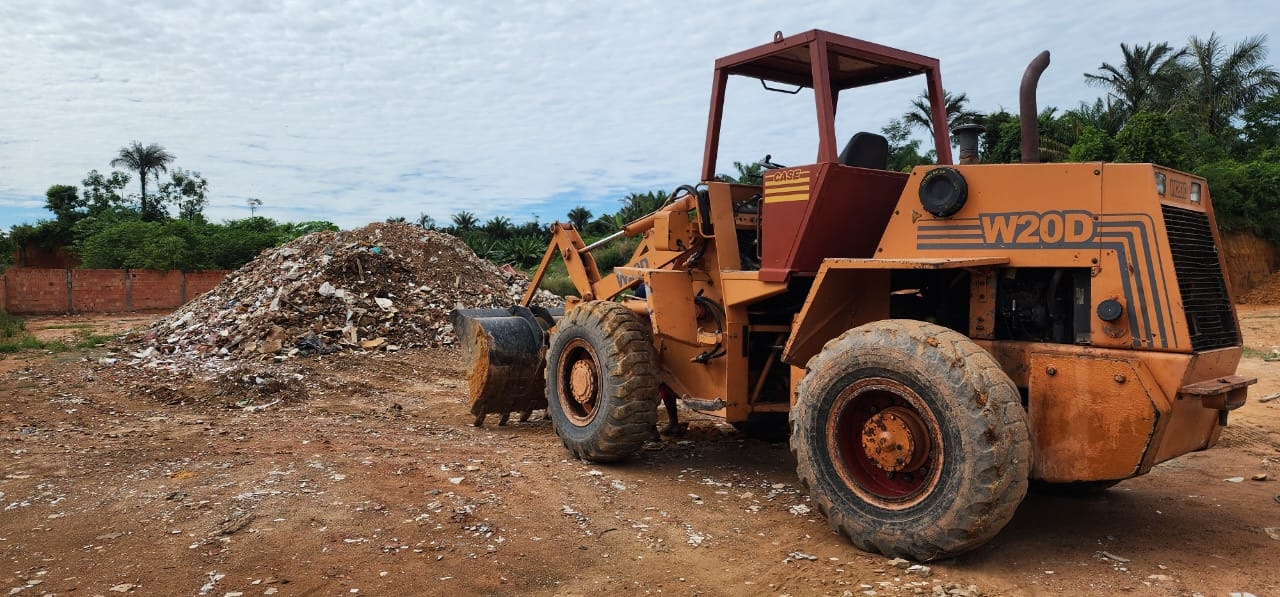 Descarte irregular de resíduos rende multa de R$ 50 mil em Iranduba