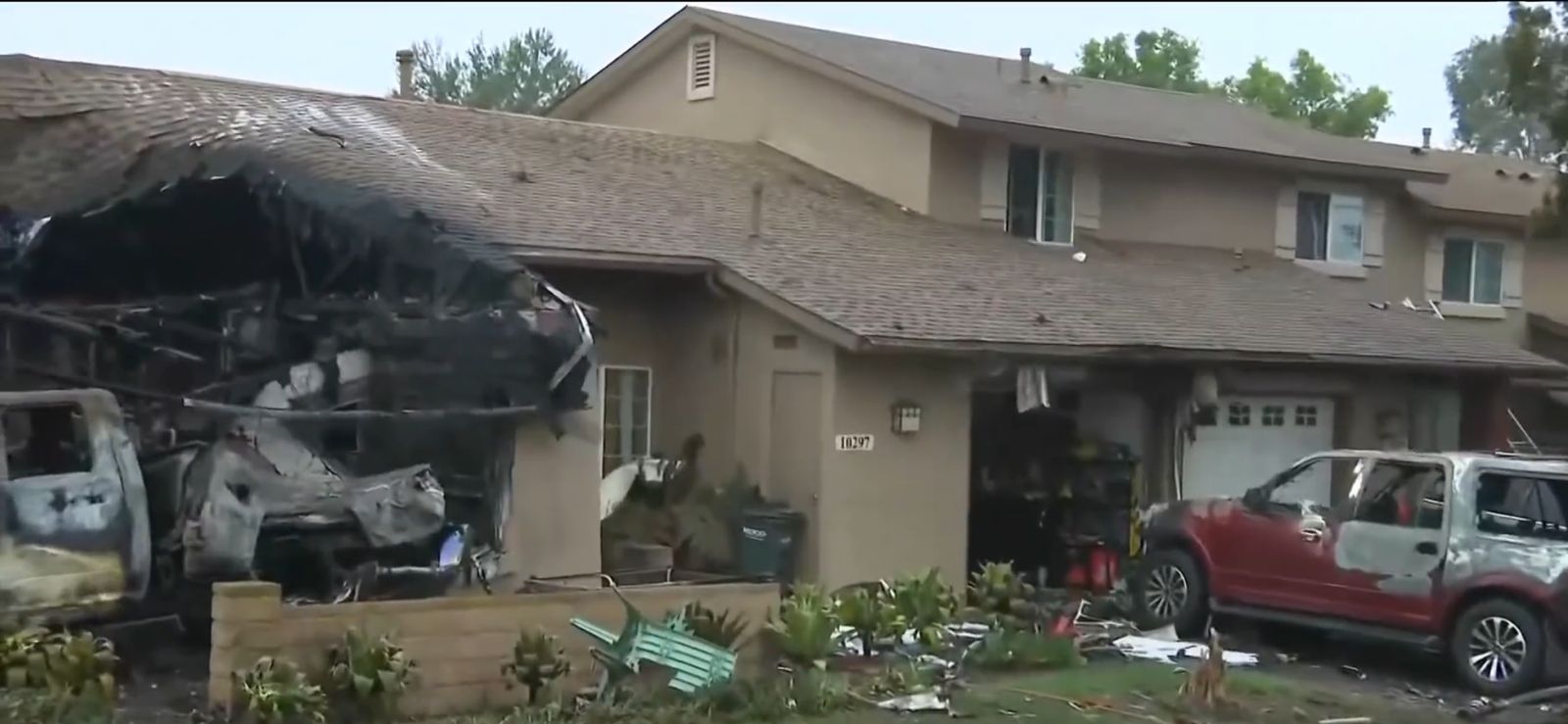 Queda de avião atinge casas na Califórnia