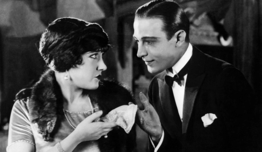 ‘Esposa e Mártir’ e ‘Operação Dragão’ são destaques no Cine Carmen Miranda