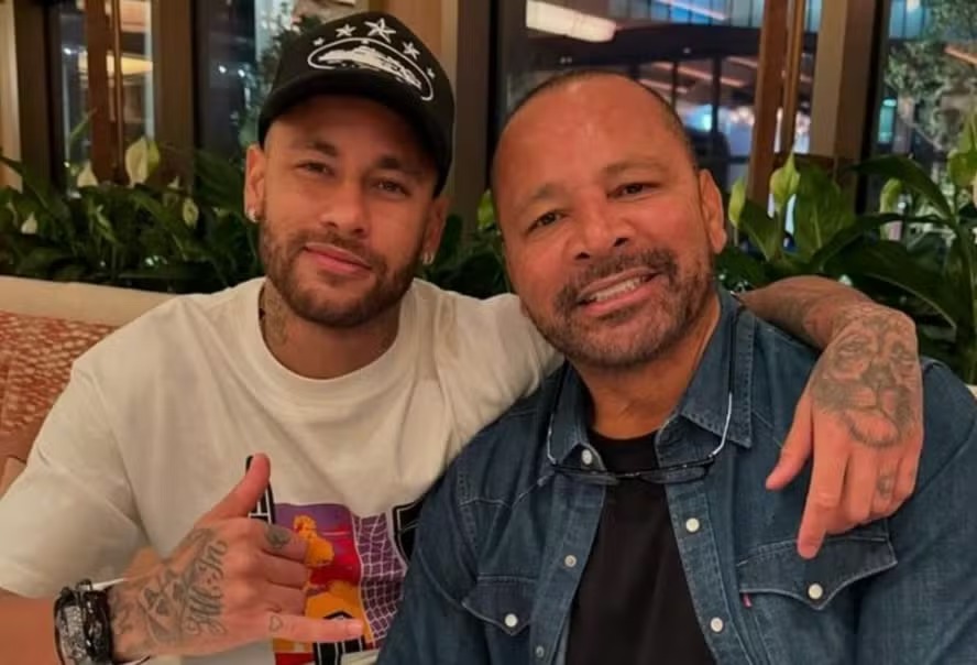 Pai de Neymar diz que jogador é odiado pelo Brasil e minimiza traições