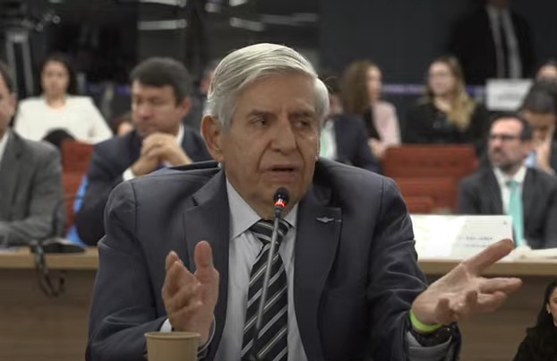 Ex-chefe do GSI nega colaborar com desinformação sobre eleições